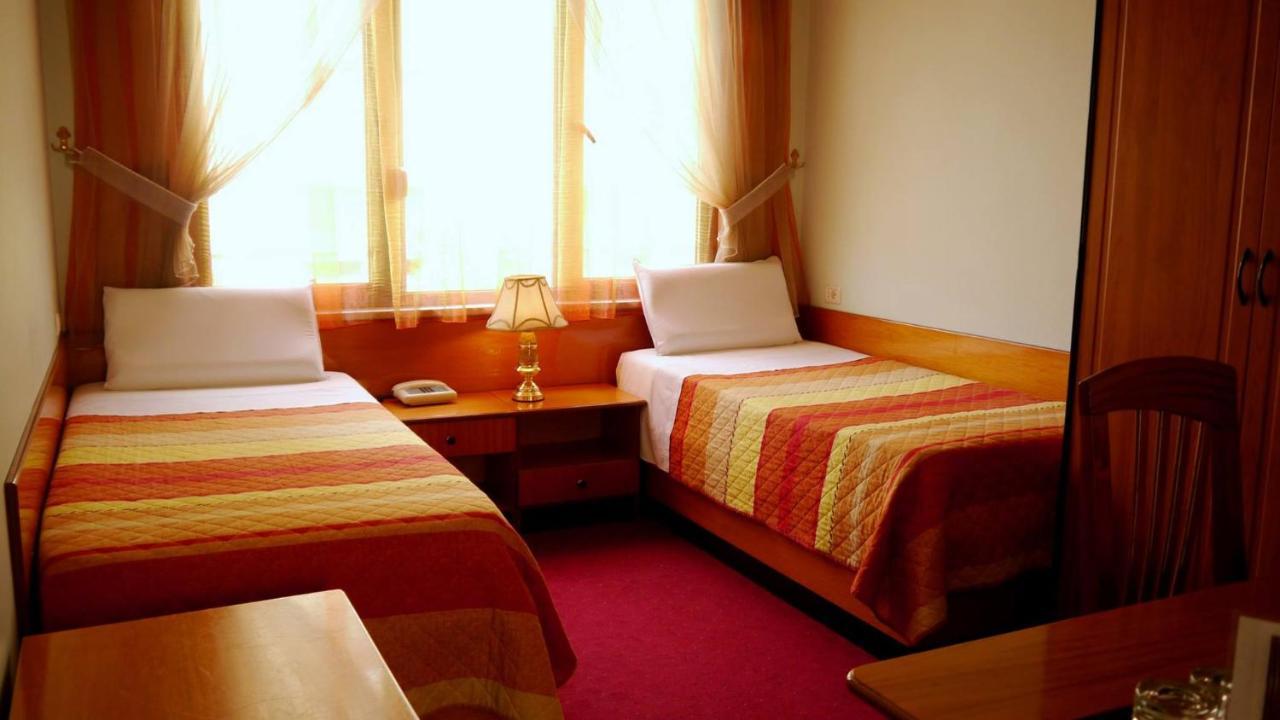 Kruja Hotel تيرانا المظهر الخارجي الصورة